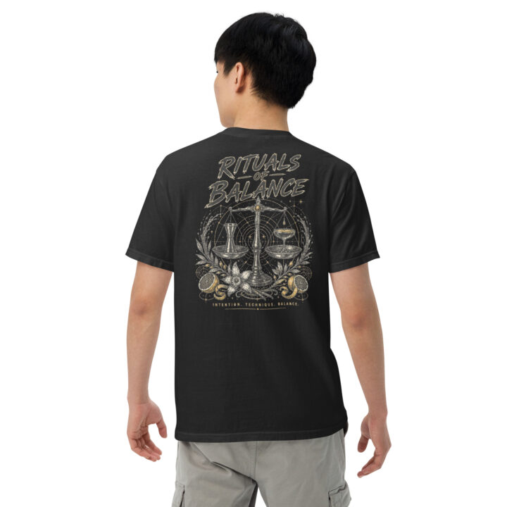 MCA — Rituals of Balance — T-shirt lourd unisexe